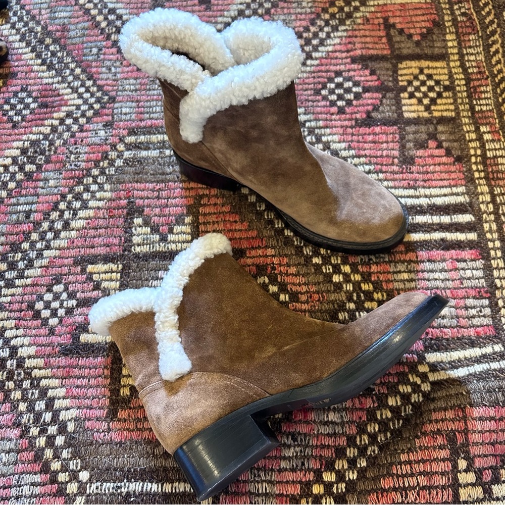 Sigerson Morrison Hatty Suede and Shearling Ankle Boots size 38 (fit 7.5)